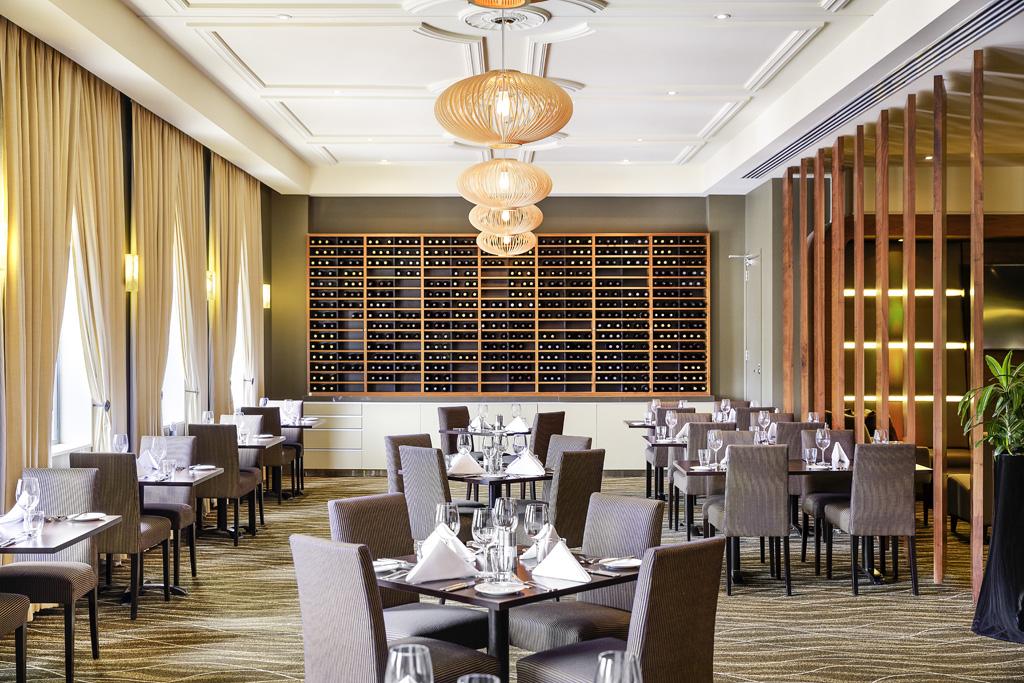 Novotel Christchurch Cathedral Square Экстерьер фото