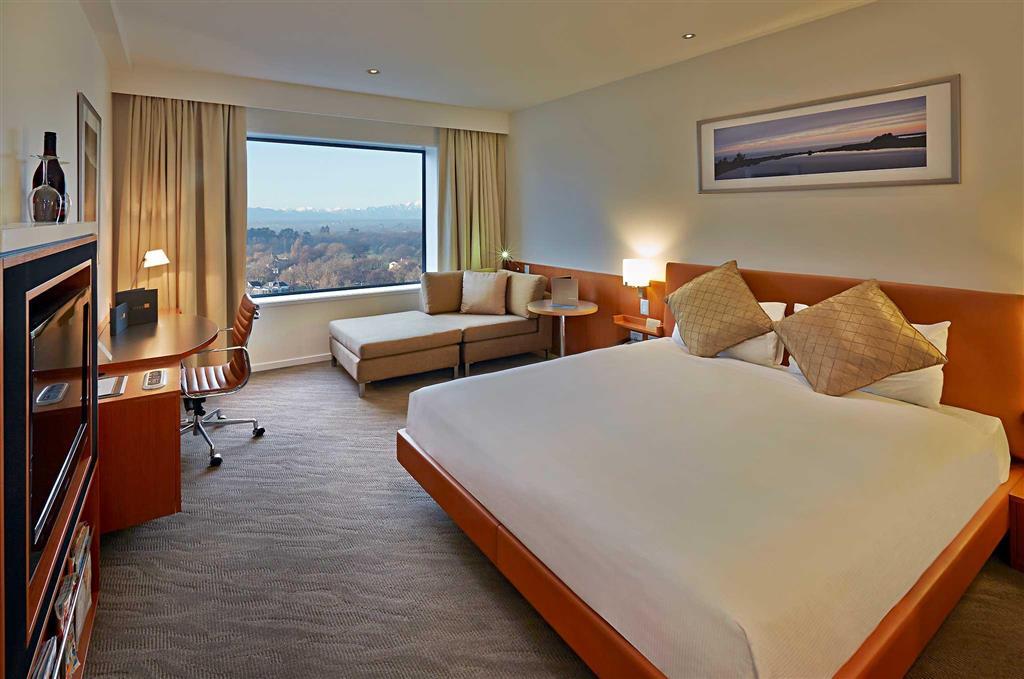 Novotel Christchurch Cathedral Square Экстерьер фото
