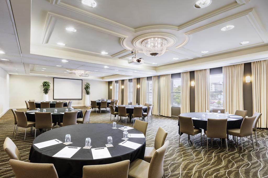 Novotel Christchurch Cathedral Square Экстерьер фото